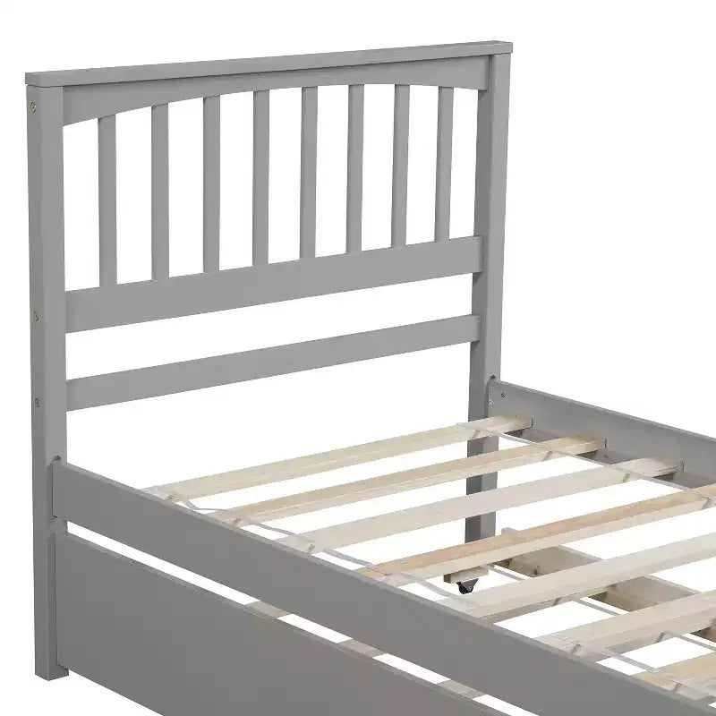Piattaforma doppia con letto estraibile, struttura del letto in legno con testiera e pediera per la camera da letto